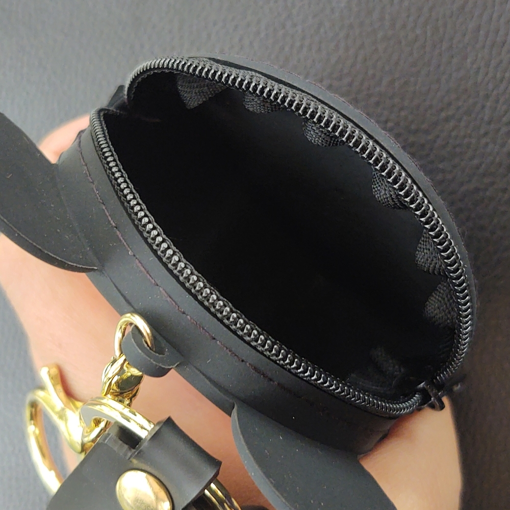 Disney Wallet with Keychain - Picture 6 of 6
